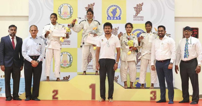 Hon&#x27;ble Deputy Chief Minister of Tamil Nadu Udhayanidhi Stalin interacts with CM Trophy 2024 athletes over lunch at the Jawaharlal Nehru Stadium in Chennai on Monday