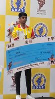 Santhosh winner of Mens Epee College boys fencing